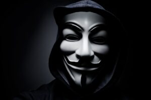 企業NFT｜匿名者Anonymous 發影像：將調查 BAYC 納粹主義指控;其帳號遭質疑｜元宇宙視界傳媒